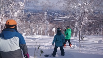 ルスツはどこを降りても戻って来られるので、安心してツリーランが楽しめます